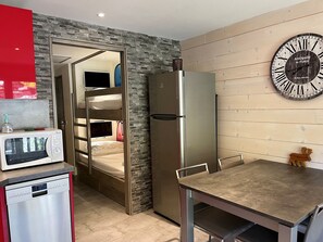 Interior - Studio cabin for 6 with balcony, wifi and parking (Valloire)