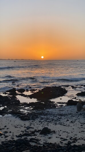 Una playa cerca
