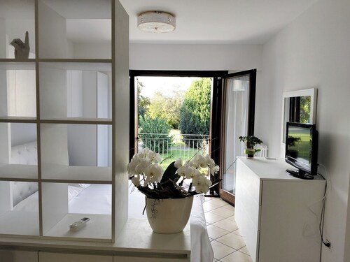 "Alla Stazione" accommodation with parking Spresiano