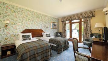 Iron/ironing board, free WiFi