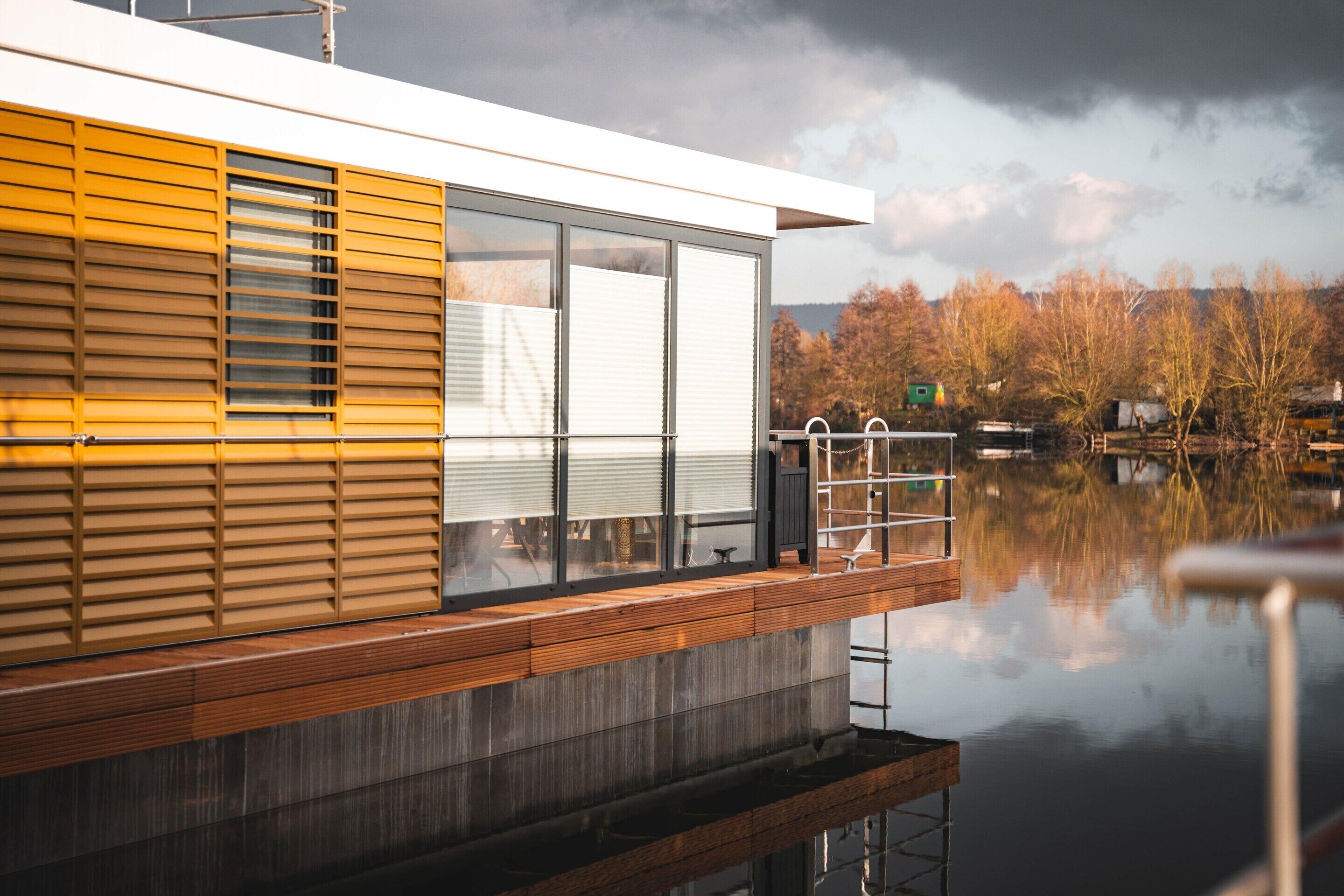 Mobile Home | Exterior