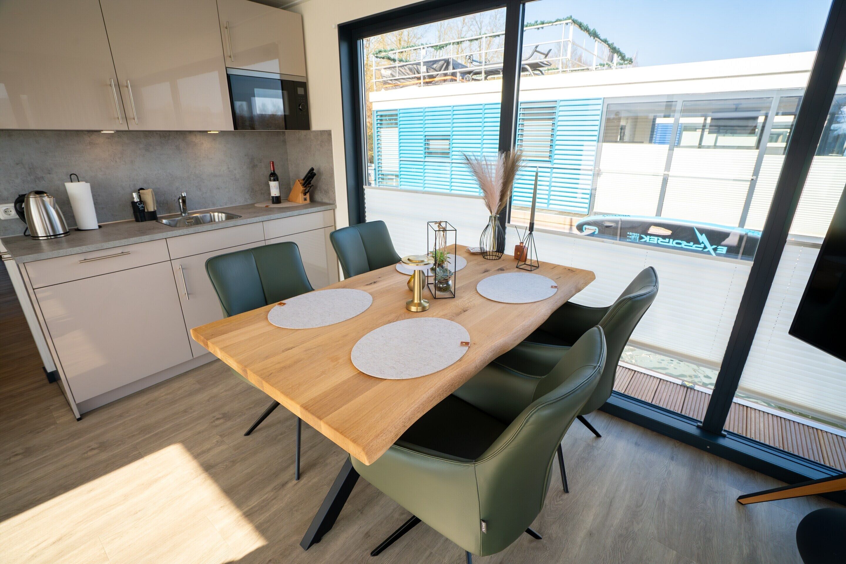 Mobile Home | Private kitchen