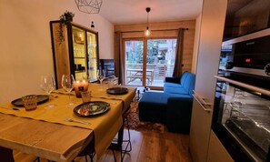 Interior - Apartment for 4 People in the Center (Les Gets)