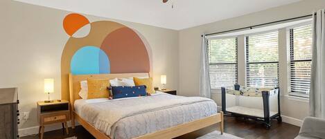 4 bedrooms, iron/ironing board, travel cot, WiFi