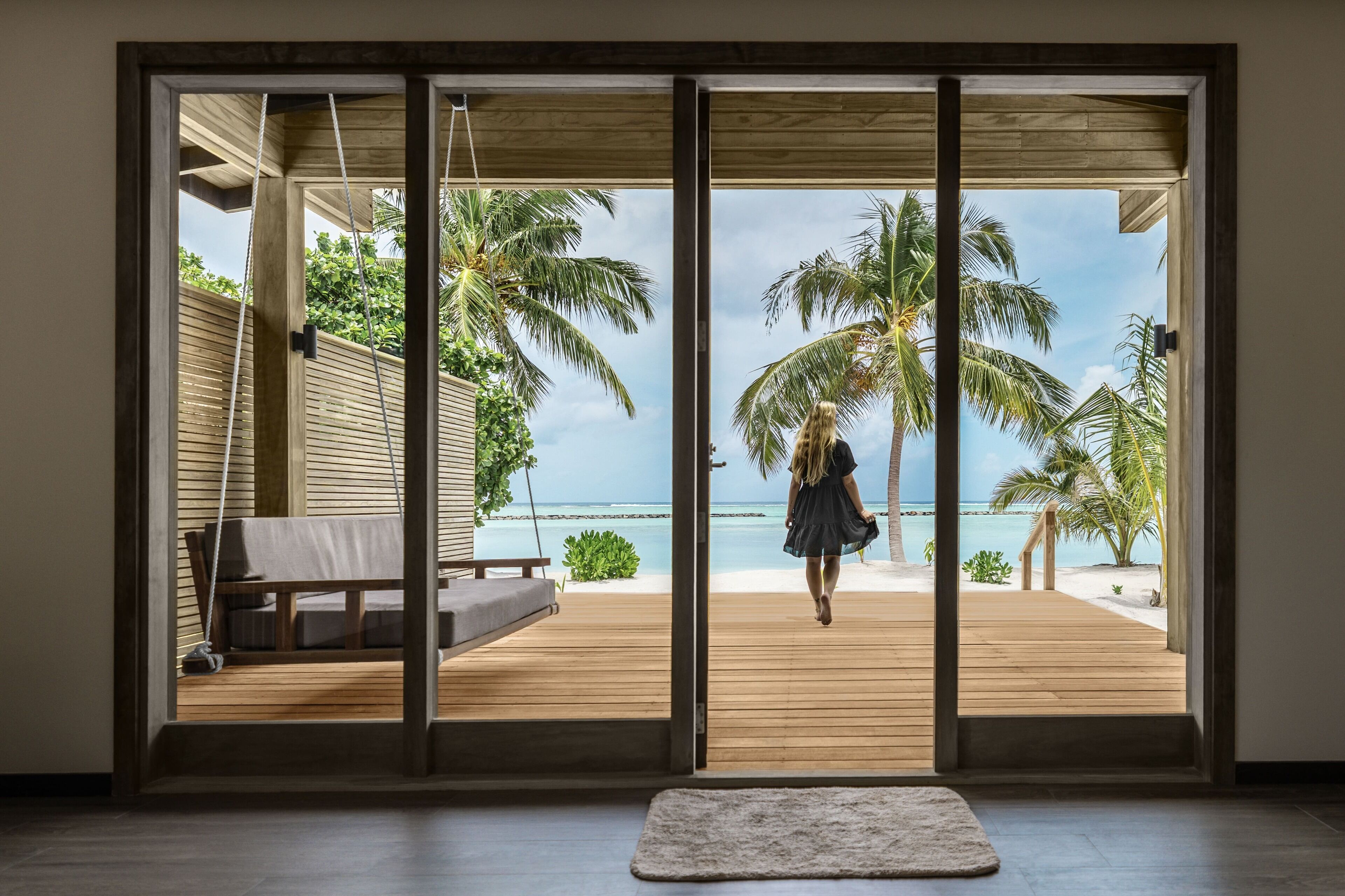Romantic Beach Villa | Terrace/patio