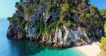 Estudio con Terraza y aire acondicionado
