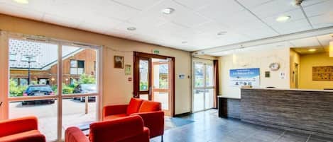 Apartment | Lobby