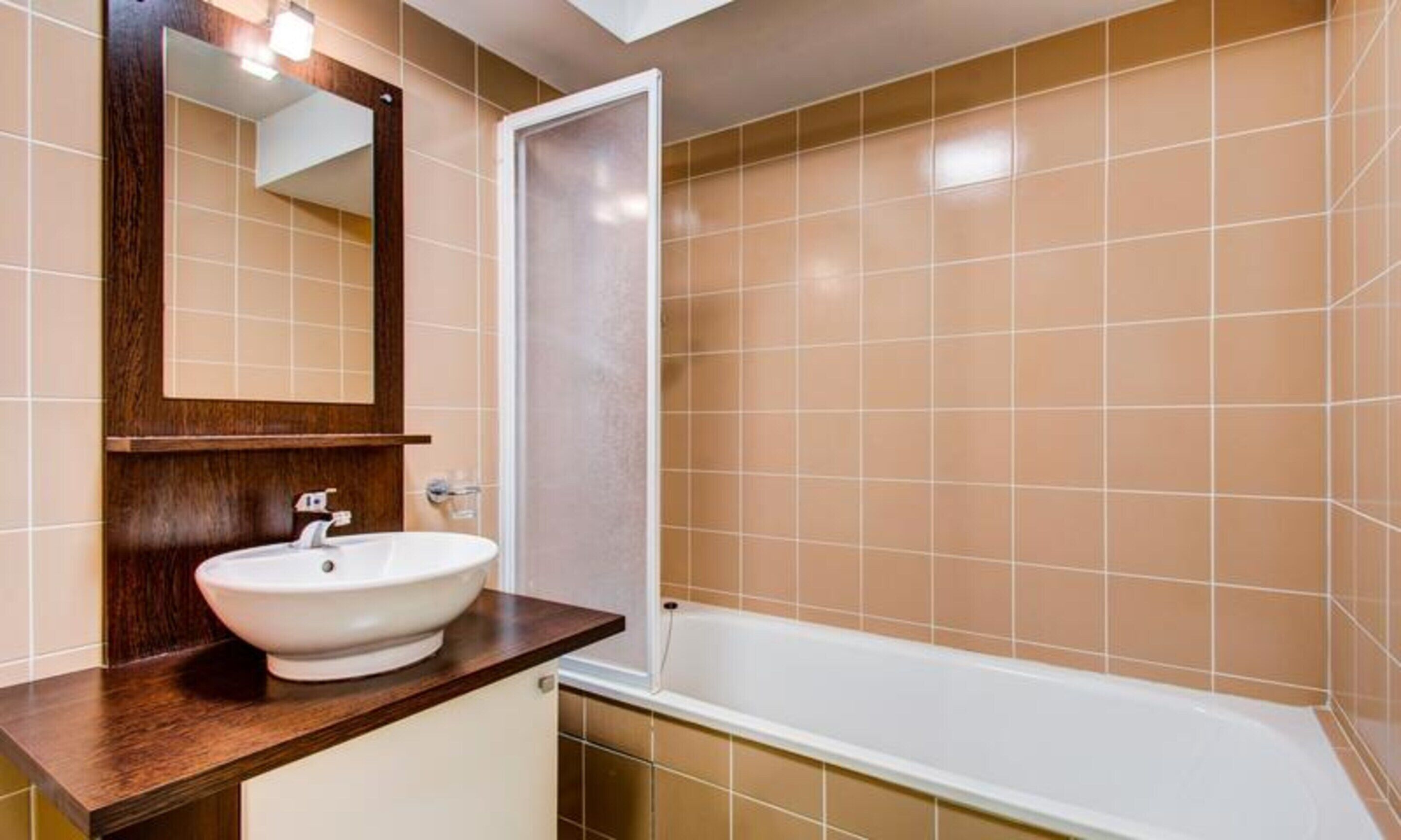 Apartment | Bathroom