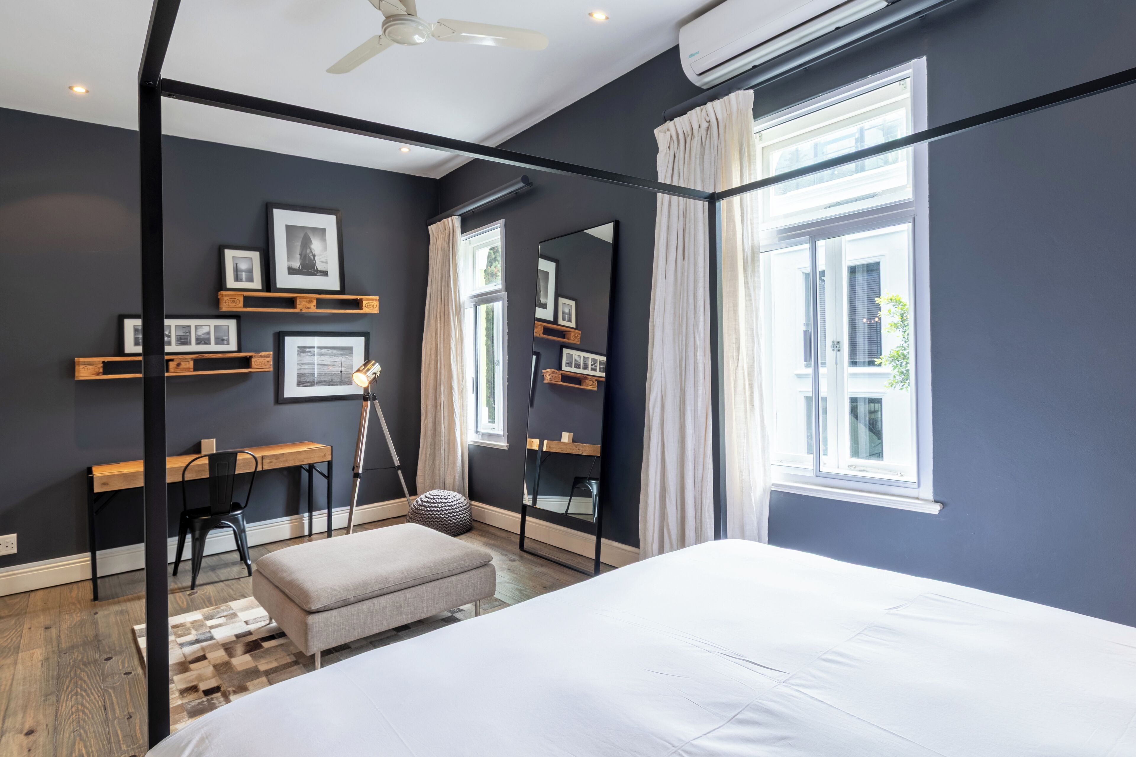 2 bedrooms, in-room safe, iron/ironing board, free WiFi