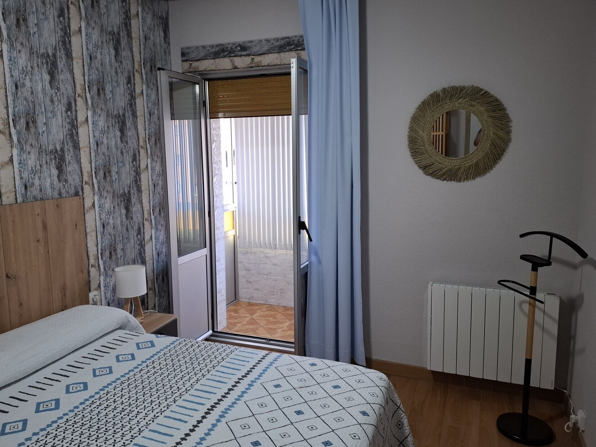 1 bedroom, iron/ironing board, internet, bed sheets