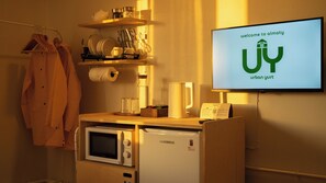 Zweibettzimmer, Stadtblick | Innenbereich