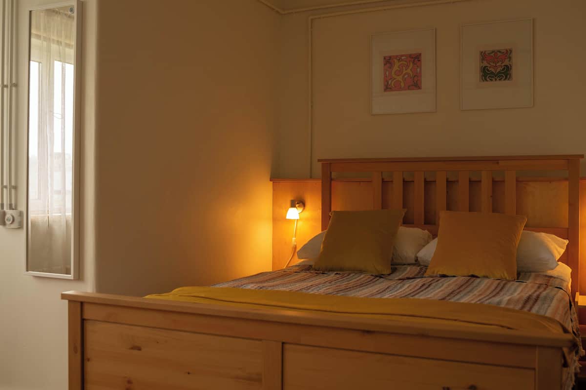 Doppelzimmer, Stadtblick | Zimmersafe, Verdunkelungsvorhänge, schallisolierte Zimmer