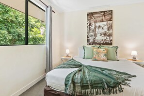 1 soverom, strykejern/-brett, reiseseng for barn og wi-fi