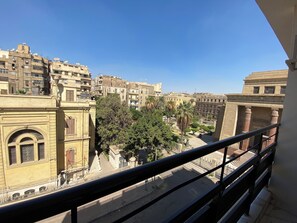 Premium-Apartment, 3 Schlafzimmer, Gartenblick | Terrasse/Patio