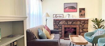 Beautiful 3 bedroom home. Central Murray Bridge. Oval view. Walk to Murray River