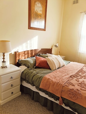 3 slaapkamers, een bureau, gratis wifi, beddengoed