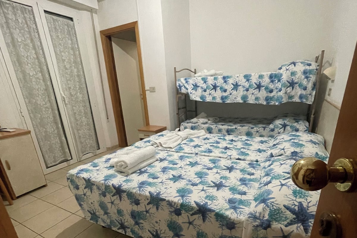 Quadruple Room, Balcony | Desk, free WiFi