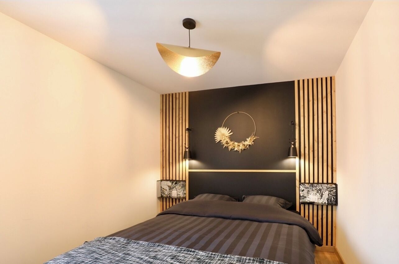 1 chambre, fer et planche à repasser, accès Internet, draps fournis