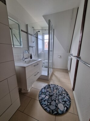 Doccia, asciugacapelli