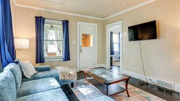 House (2 Bedrooms) | Bahagian dalam