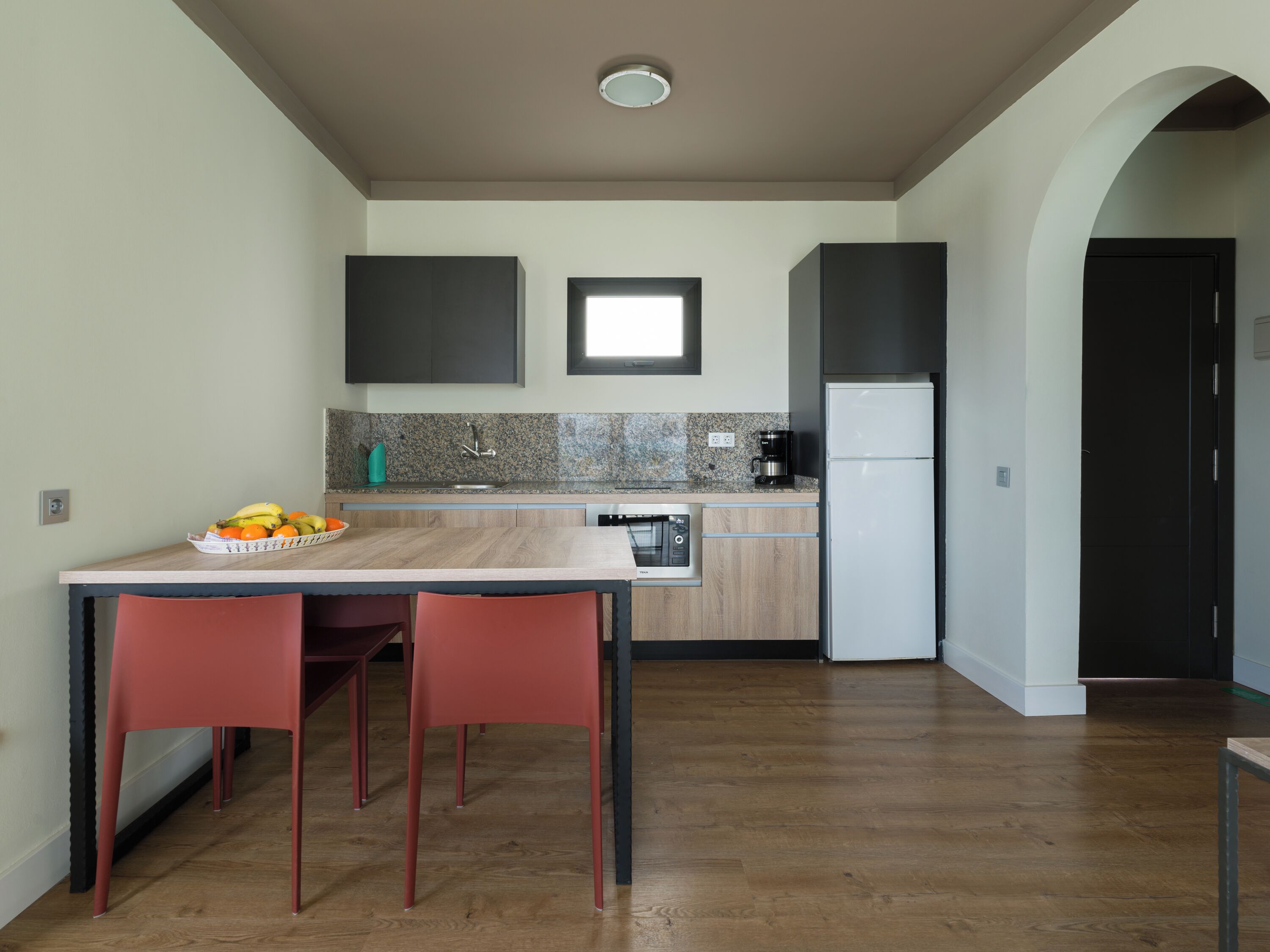 Fridge, microwave, stovetop, toaster