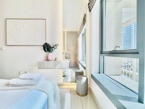 Free WiFi - Venduras Chic 1BR near Burj Khalifa (Dubai)