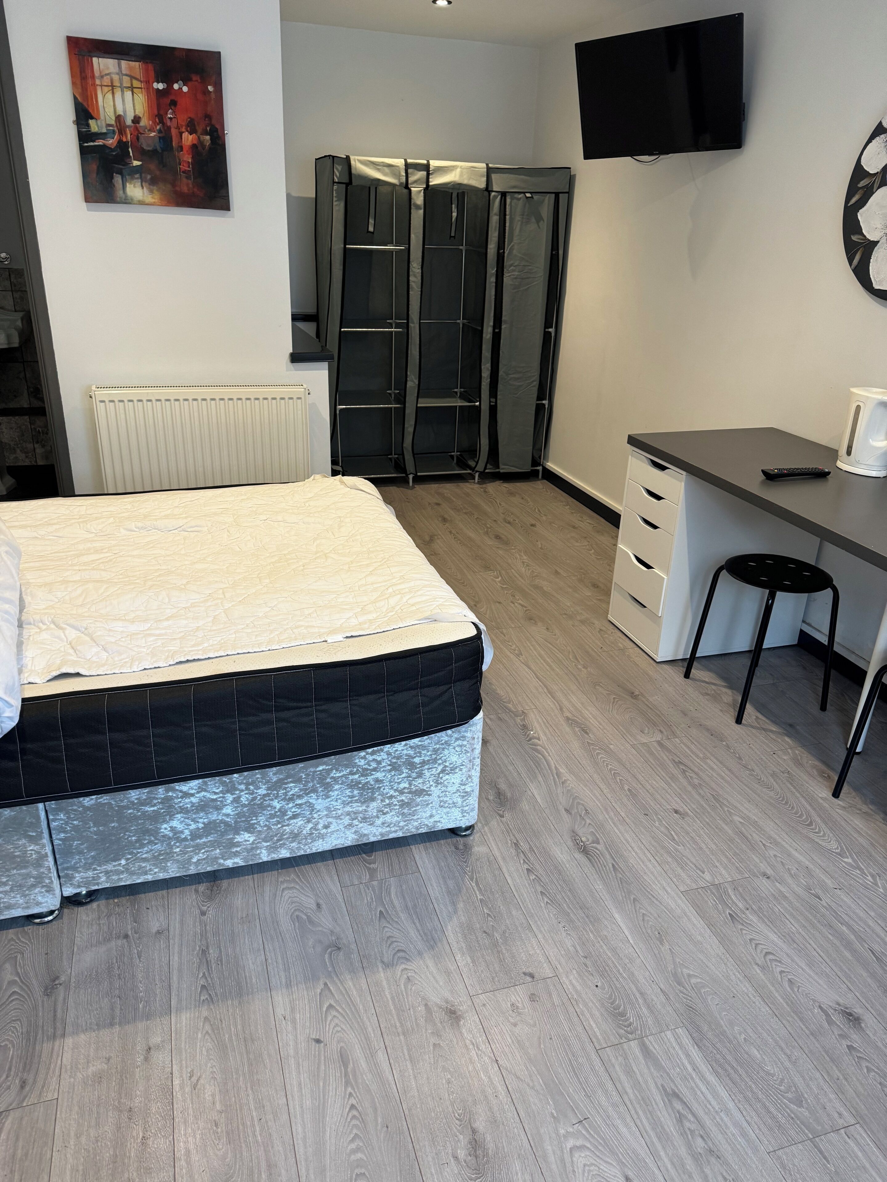 1 bedroom, iron/ironing board, WiFi, bed sheets