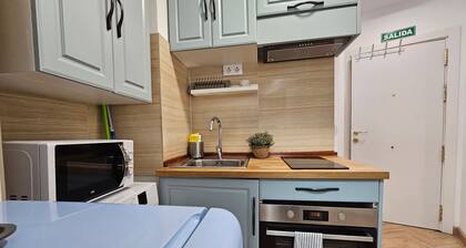 Studio with Wifi and A/C | Centro Sol & Gran VĂa