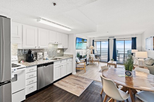 "Sunny Days" at Carolina Shores 1302, Oceanfront