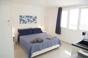 1 bedroom, WiFi, bed sheets - Libeccio - Sa Domu de Jana (Quartu Sant'Elena)