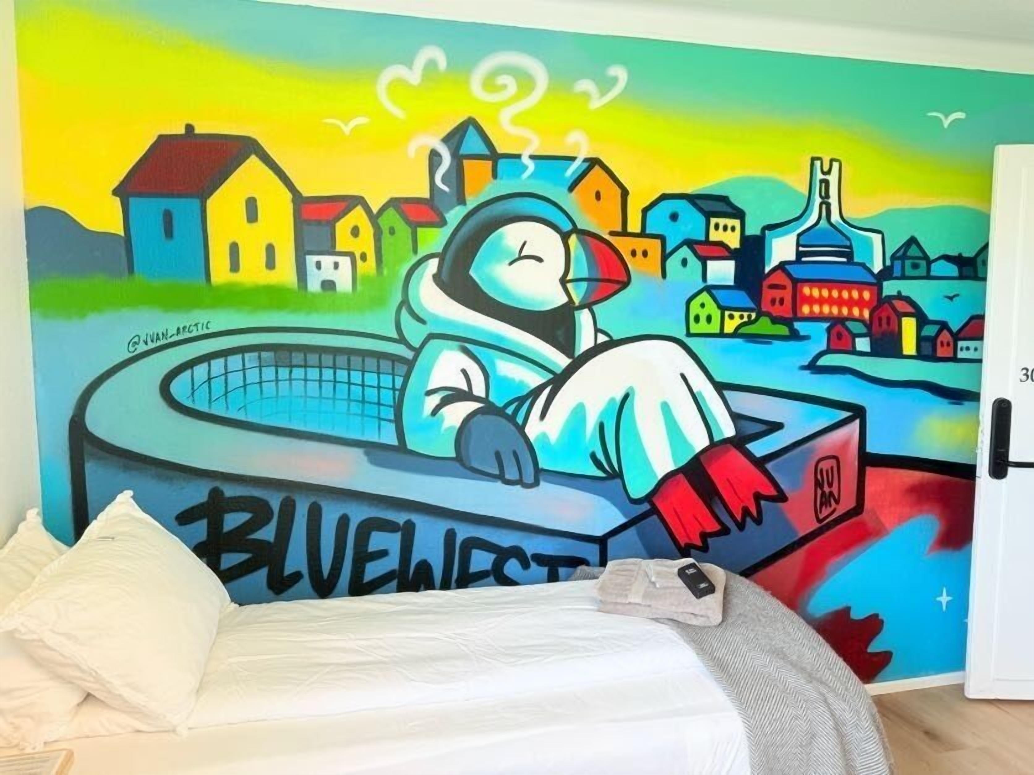 Classic Twin Room, City View