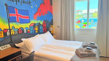 Verdunkelungsvorhänge, schallisolierte Zimmer, kostenloses WLAN