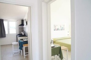 1 bedroom, WiFi, bed sheets - Sirocco - House of Jana (Quartu Sant'Elena)