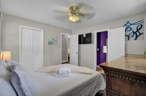 4 soverom, strykejern/-brett, wi-fi og sengetøy