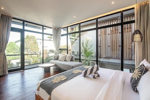 12 slaapkamers, een strijkplank/strijkijzer, gratis wifi, beddengoed