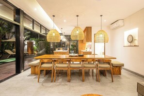 Dining - Elegant 6BR Canggu Villa – Steps from the Ocean (Kuta Utara)
