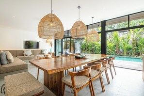 Dining - Elegant 6BR Canggu Villa – Steps from the Ocean (Kuta Utara)