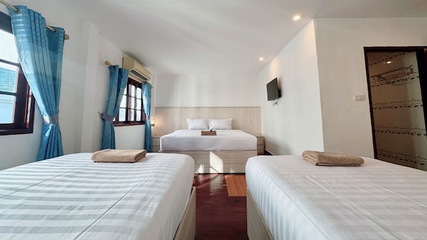 Room - Paradise Hostel (Vang Vieng)