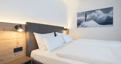Modern studio for 2 people