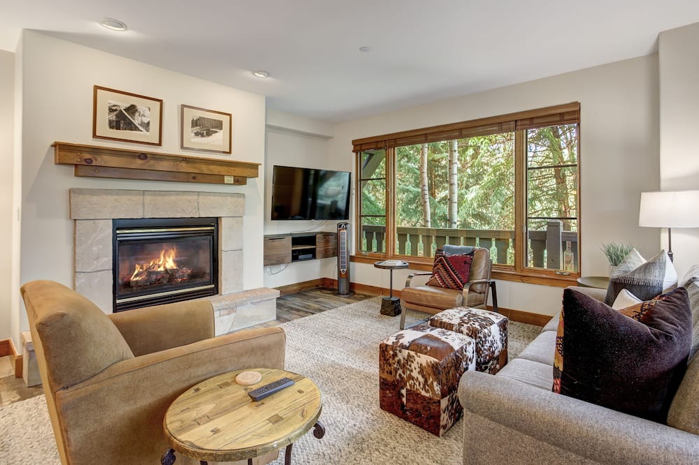 Premium 2 Bedroom Condo in Arrowhead Village! 2 Condo - Edwards, CO