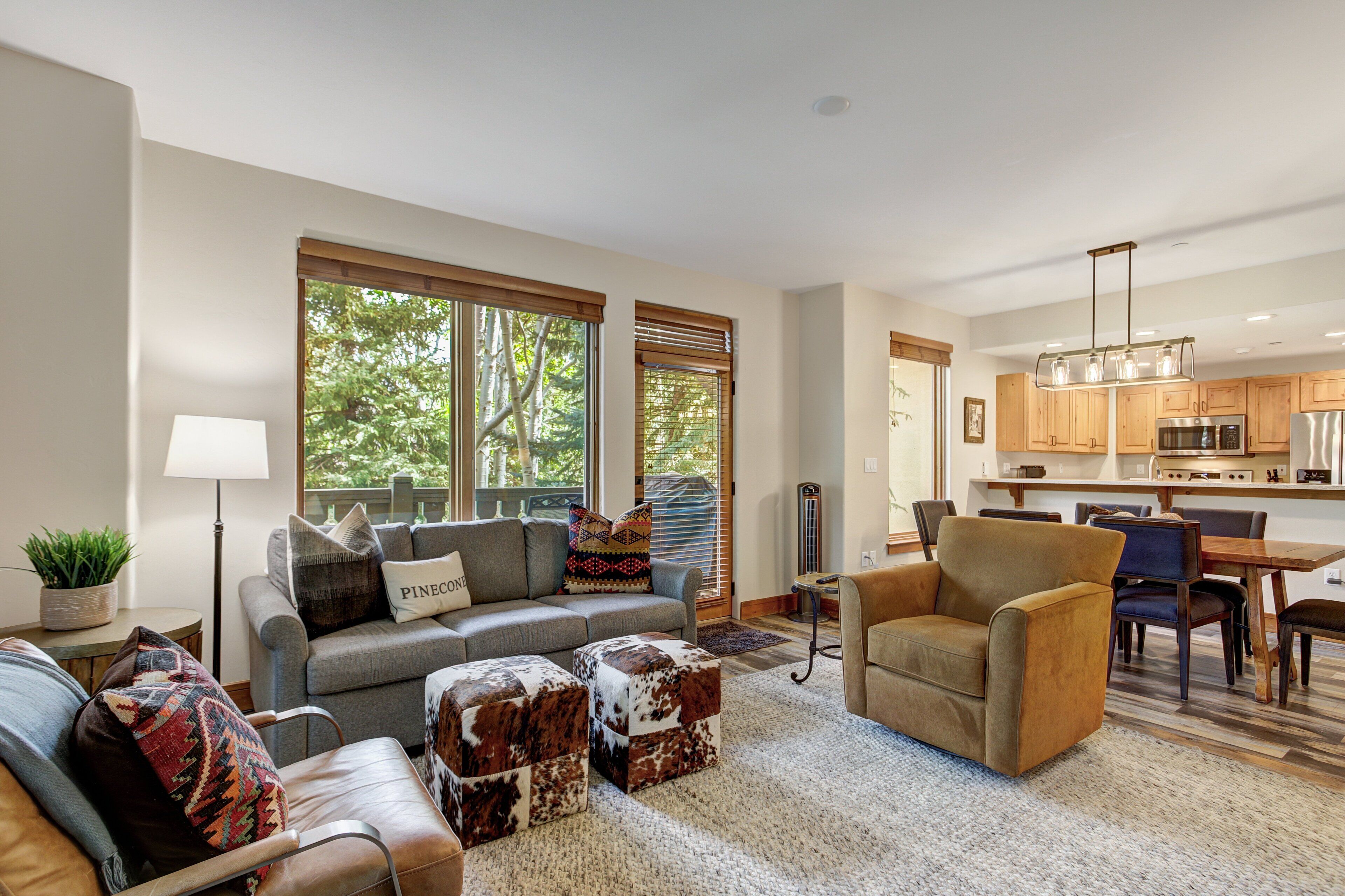 Apartment, 2 Schlafzimmer | Wohnbereich | Smart-TV