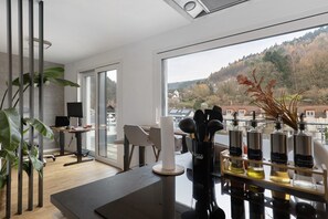 Dining - Luxury Penthouse Apartment (Heidelberg)