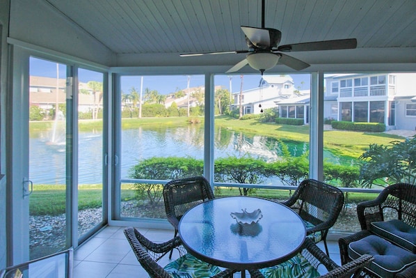 Dining - Charming lakefront condo on Siesta Key - GBB 1291 (Sarasota)