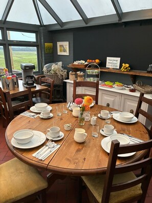 Daily continental breakfast (GBP 10 per person) - The Sportsman Inn (Amberley)