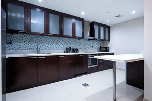 Apartment, Balcony, City View | Private kitchen - Stylish 2BR Business Bay Pool Access (Dubai)