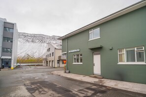 واجهة المنشأة