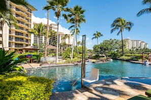 A heated pool - Brand New Rental Direct Ocean Front Ko Olina Beach Villas (Kapolei)