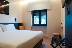 Imagen sin descripción, 4 de 35, botón