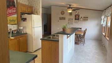 Microones, forn, placa de cuina i rentaplats