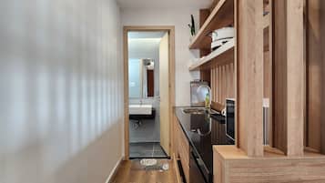 Studio Confort, balcon | Cuisine privée